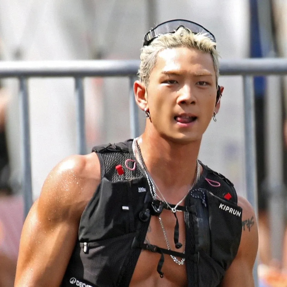 백호의 최신 사진