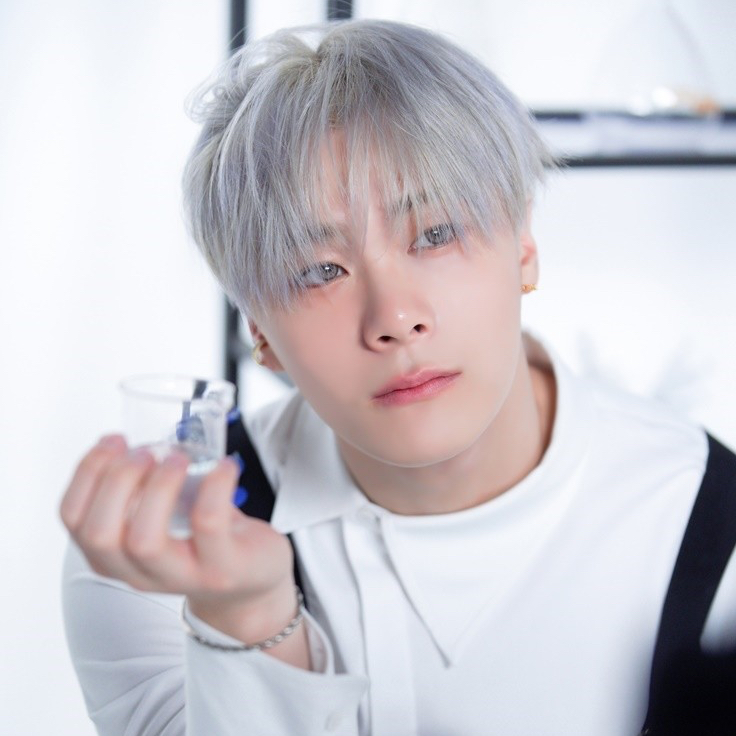 Latest photo of Moonbin (ASTRO)