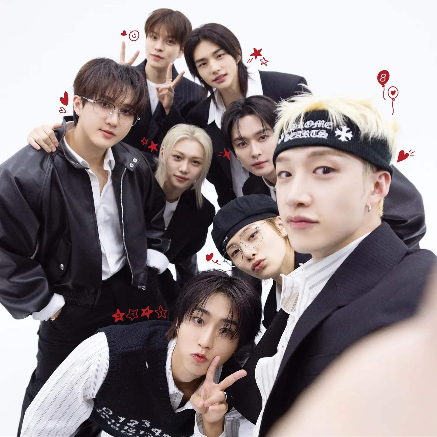 Behind-the-scenes cut of Stray Kids