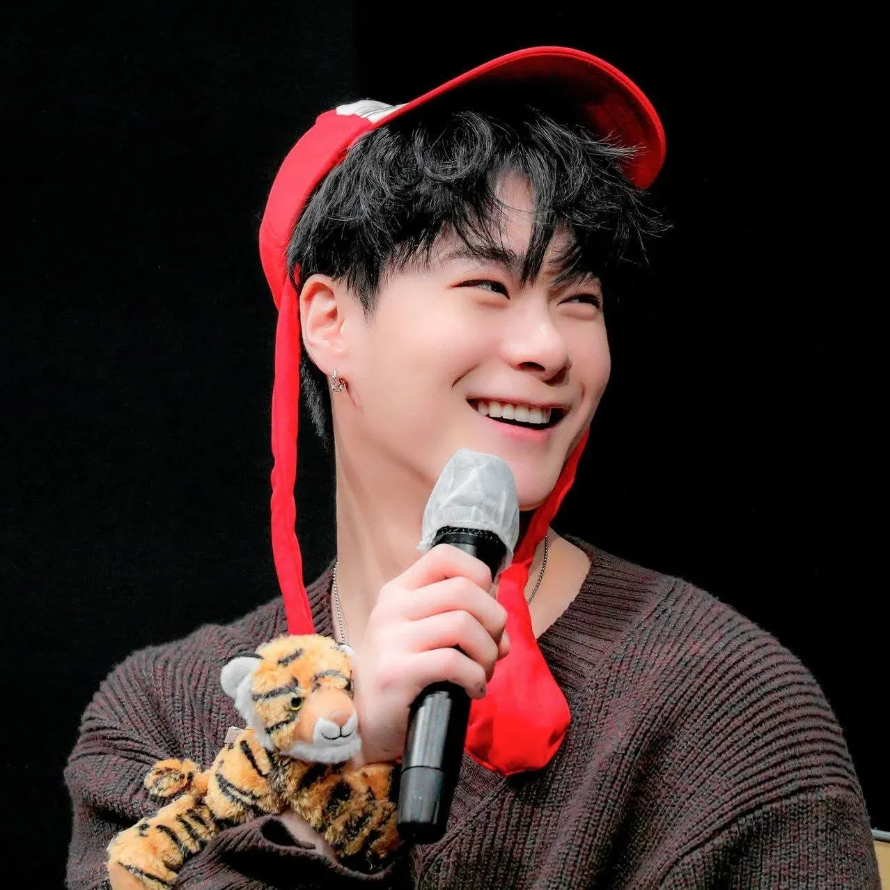 Recent activity shot of Moonbin (ASTRO)