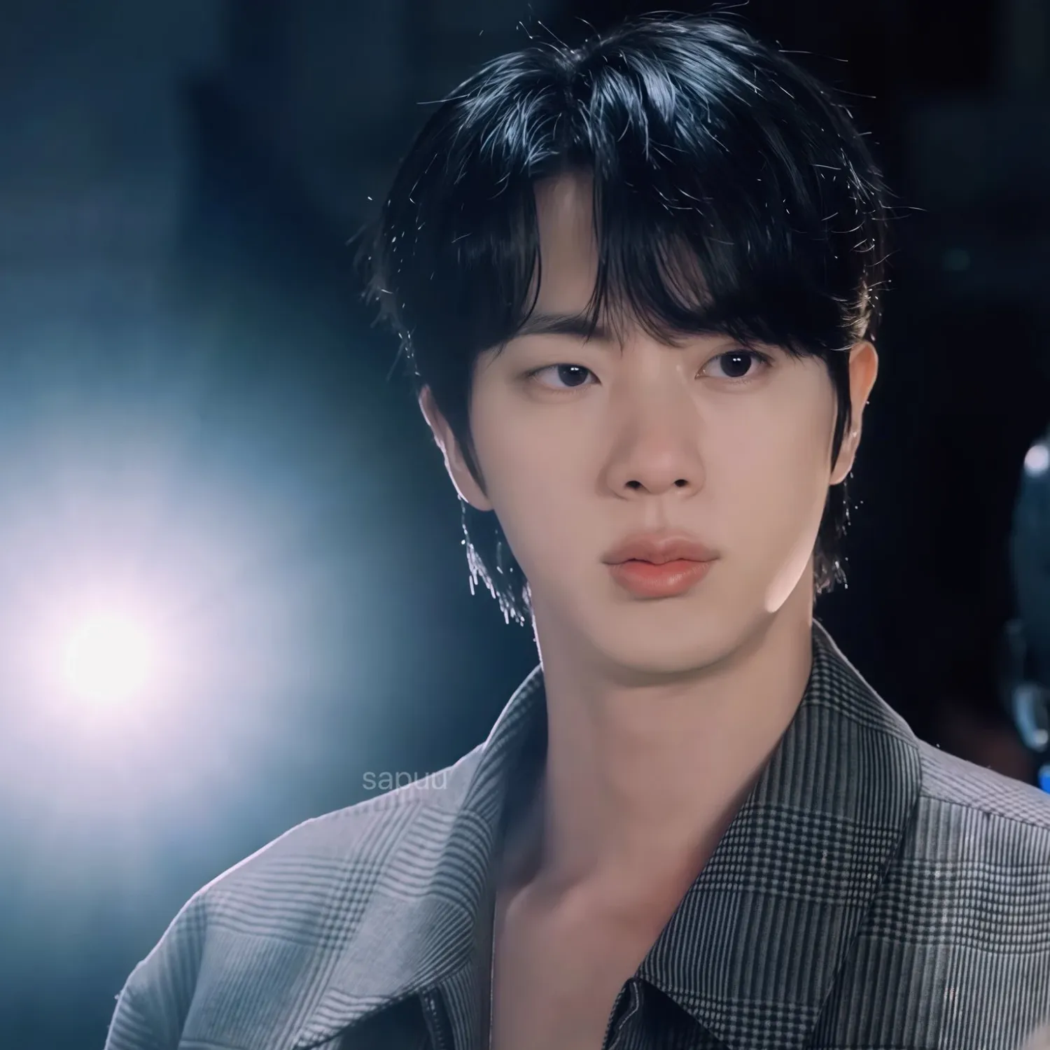 Momen yang diabadikan oleh penggemar Jin (BTS)