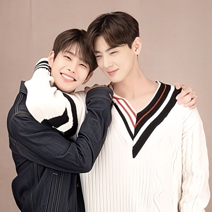 A moment captured by Eunwoo (ASTRO)'s fan