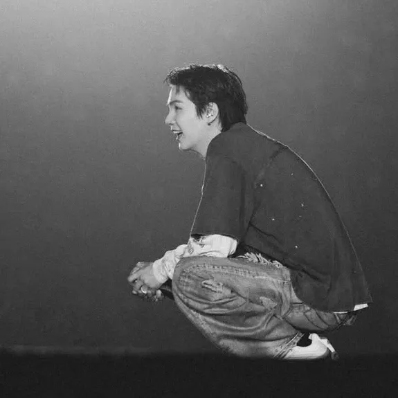 슈가 (방탄소년단)의 비하인드 컷