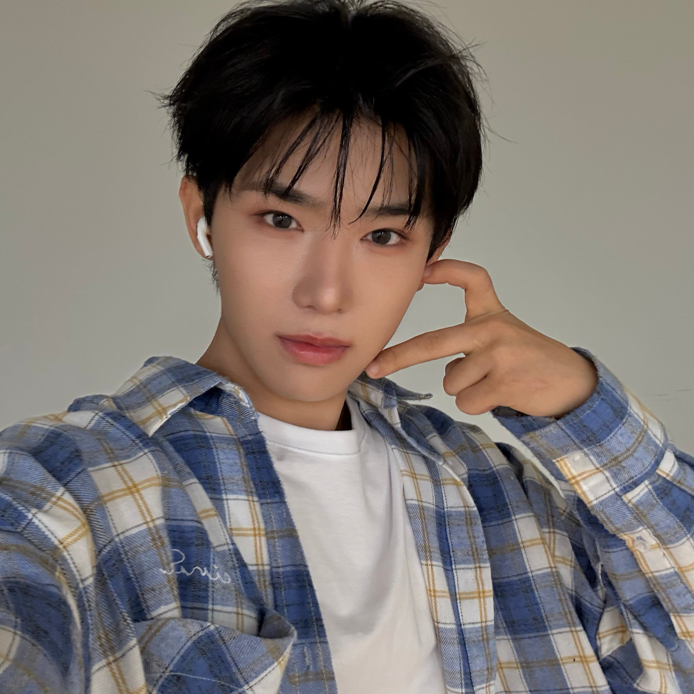 Latest photo of Yi Chen (MODYSSEY)