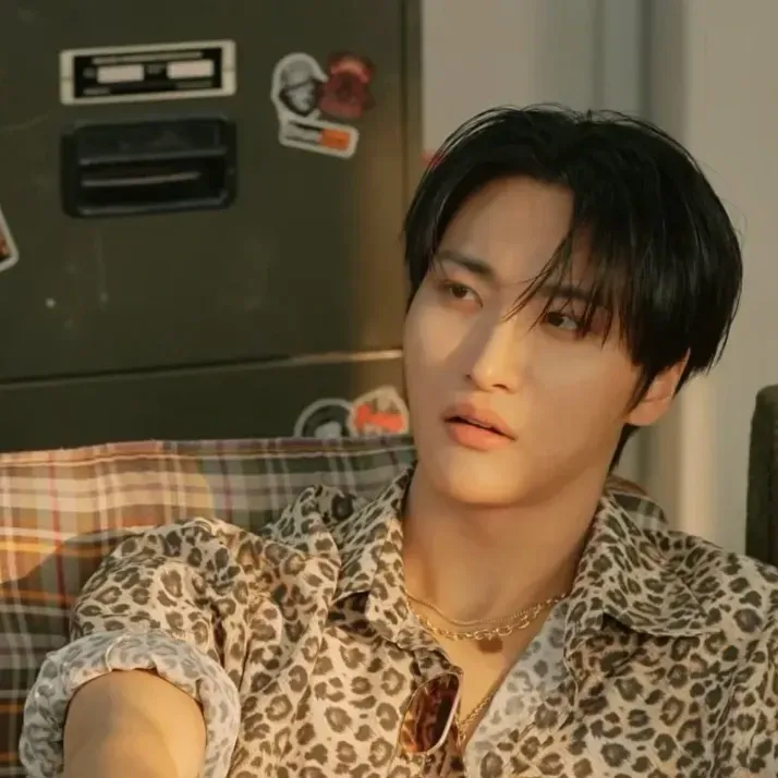 Behind-the-scenes cut of Seonghwa (ATEEZ)