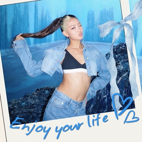 K-POP posts beloved by 민니 (아이들) fans