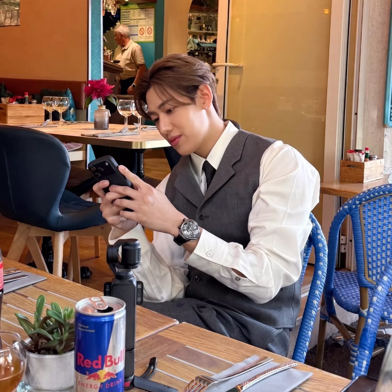 Behind-the-scenes cut of Bambam (GOT7)