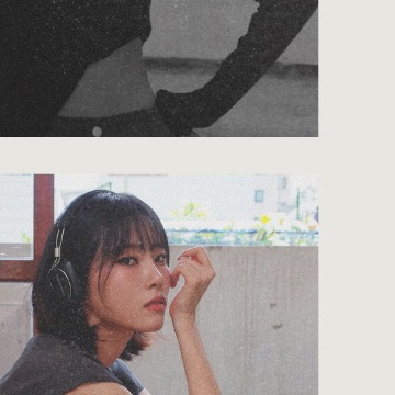 A moment captured by Monday (Weeekly)'s fan