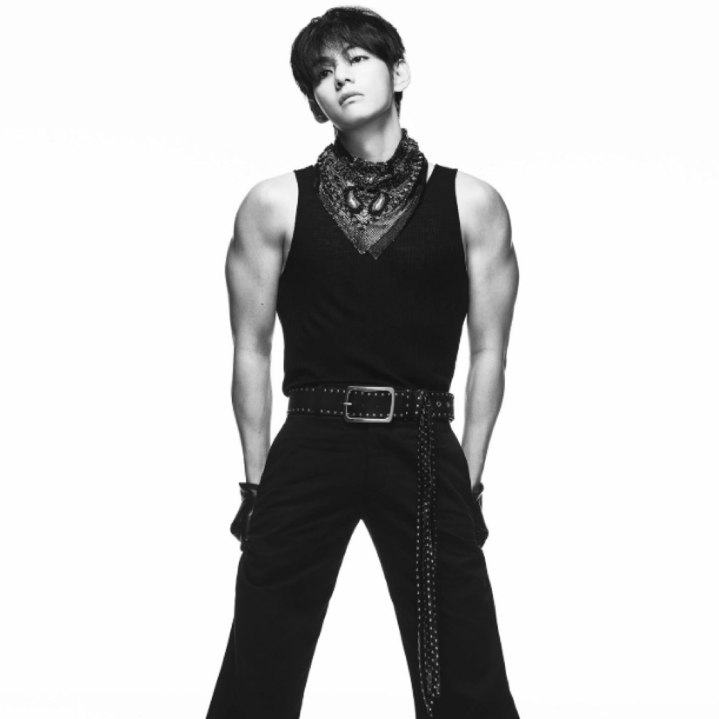 A moment captured by V (BTS)'s fan