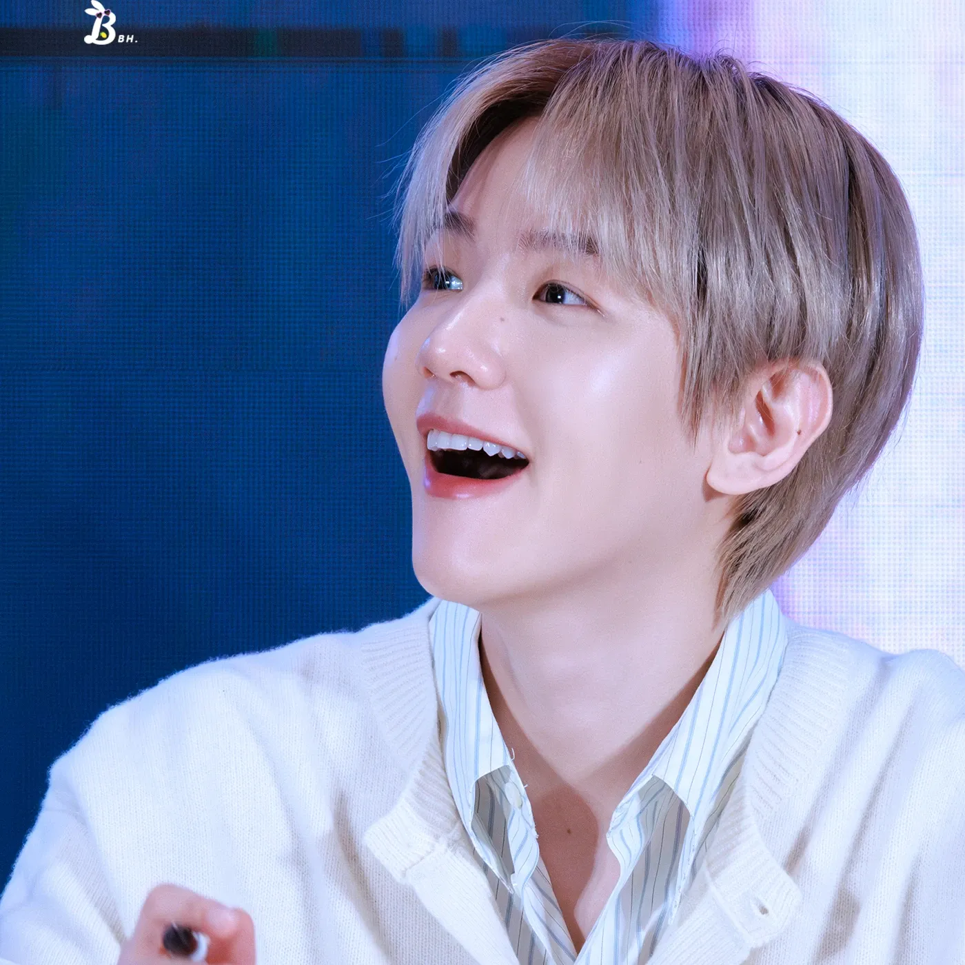 ベクヒョン (EXO)の最新写真