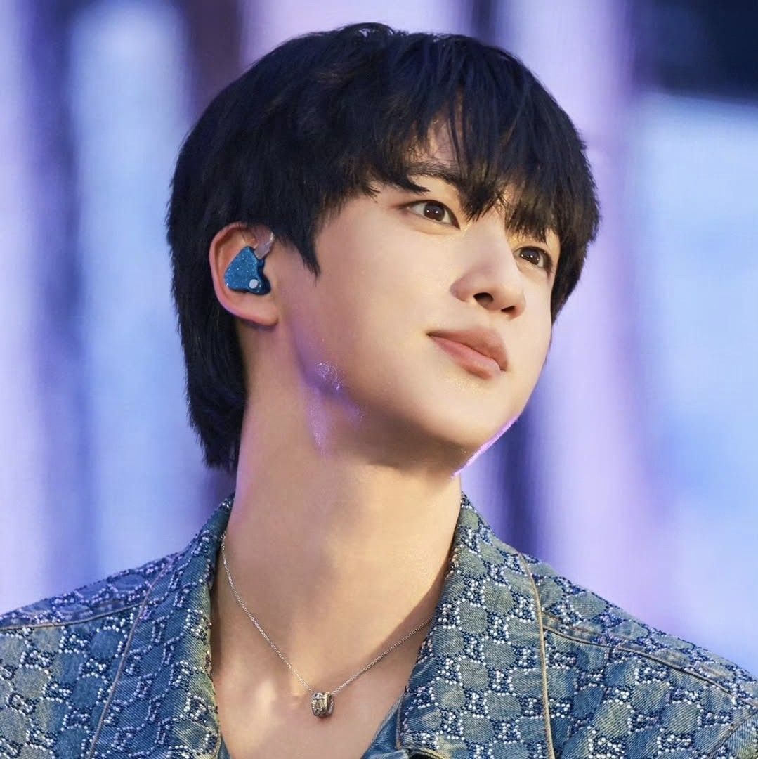 Potret di balik layar Jin (BTS)