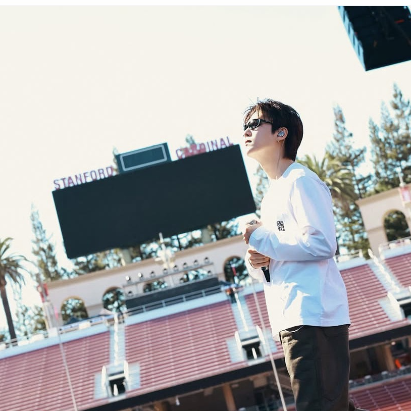 Foto terbaru SUGA (BTS)