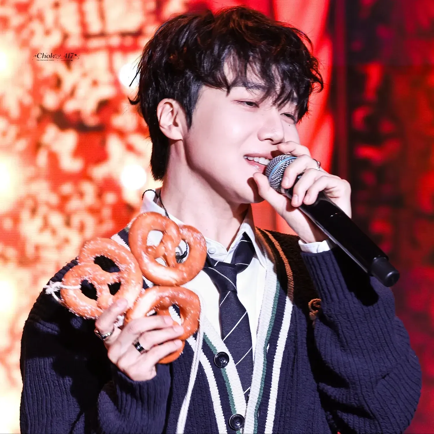 Recent activity shot of Jinho (PENTAGON)