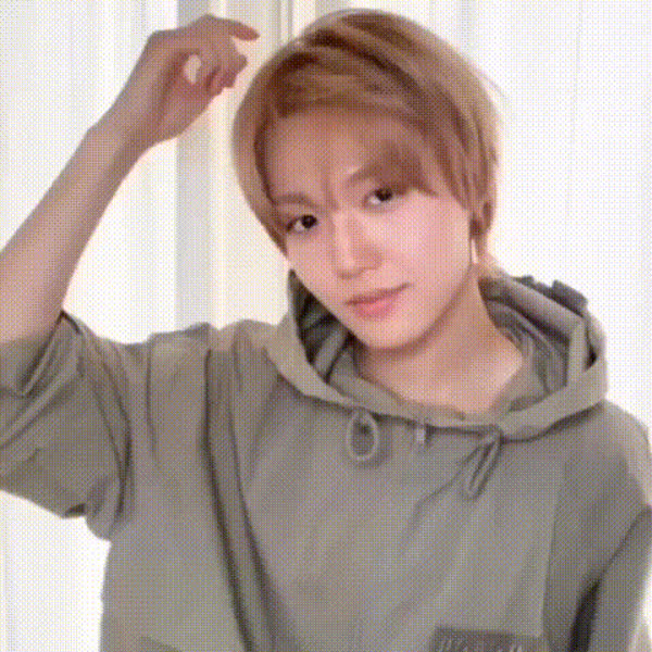 Popular profile picture of Doyoung (TREASURE) loved by fans