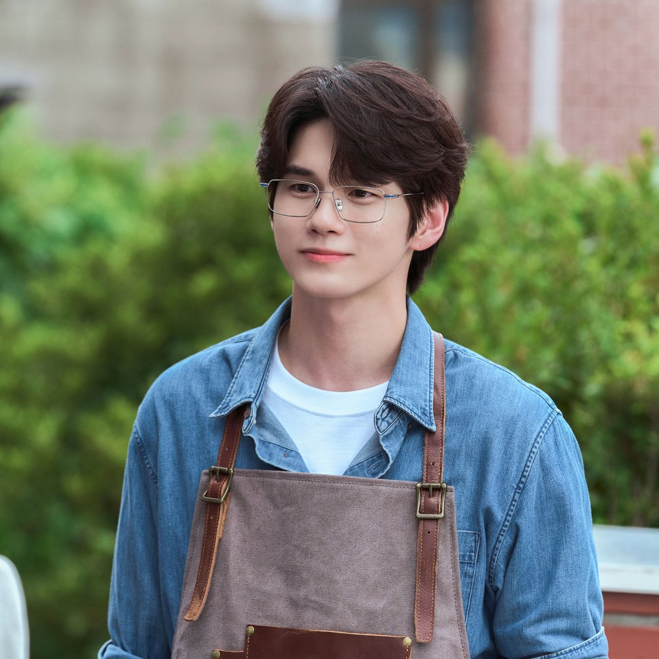 옹성우 최근 활동샷