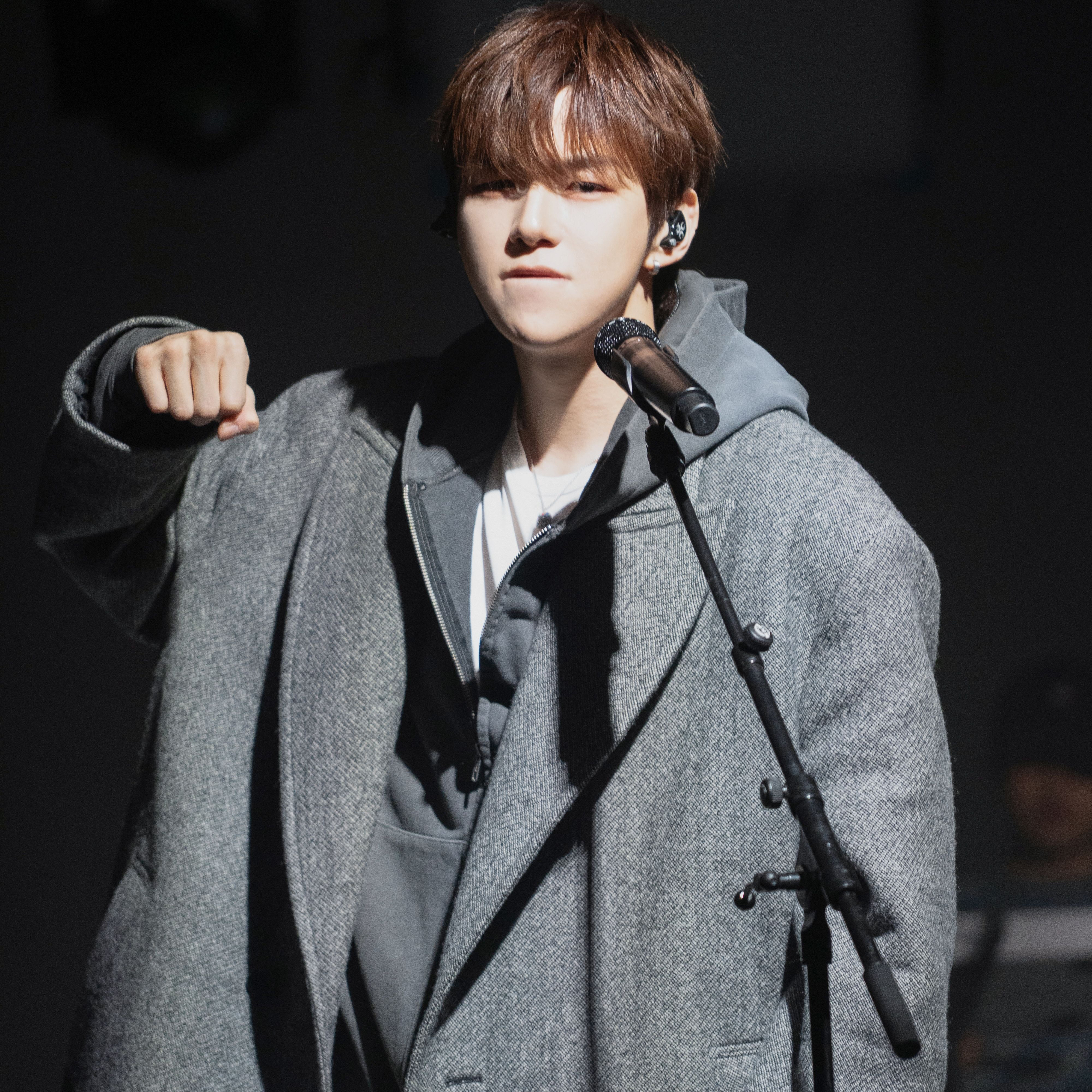 강다니엘의 최신 사진