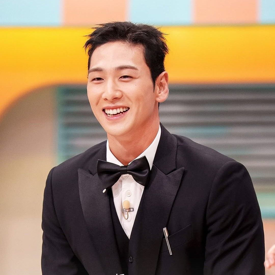 백호의 비하인드 컷