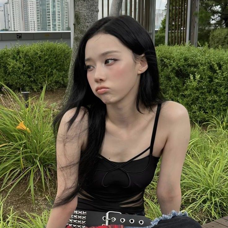 Latest photo of Winter (aespa)