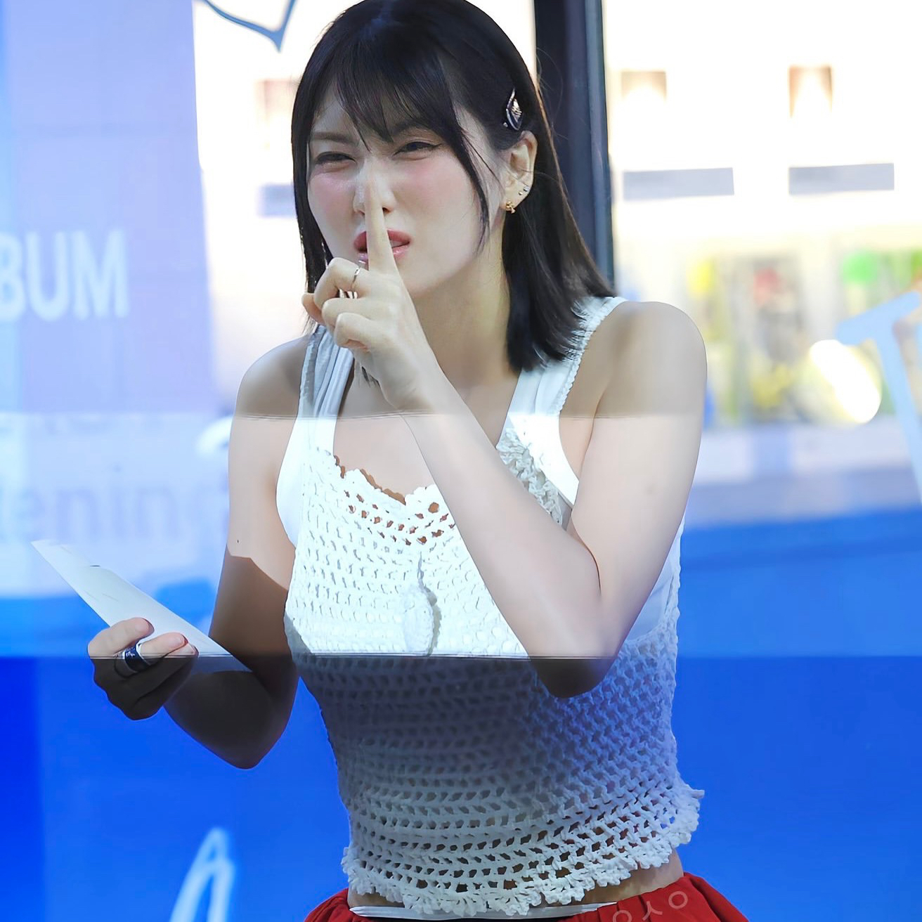 Foto terbaru Momo (TWICE)