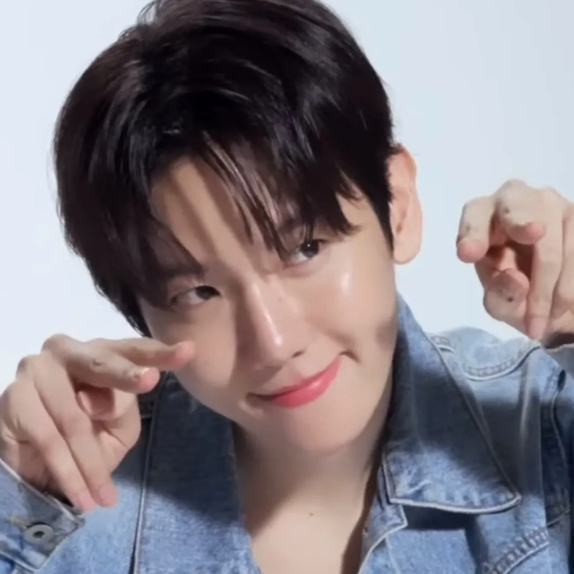 伯賢 (EXO)的幕後花絮