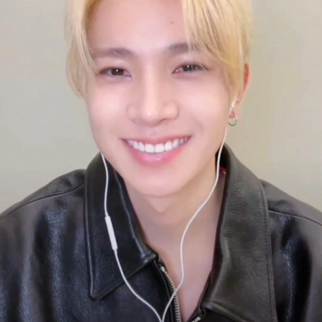 에반의 비하인드 컷