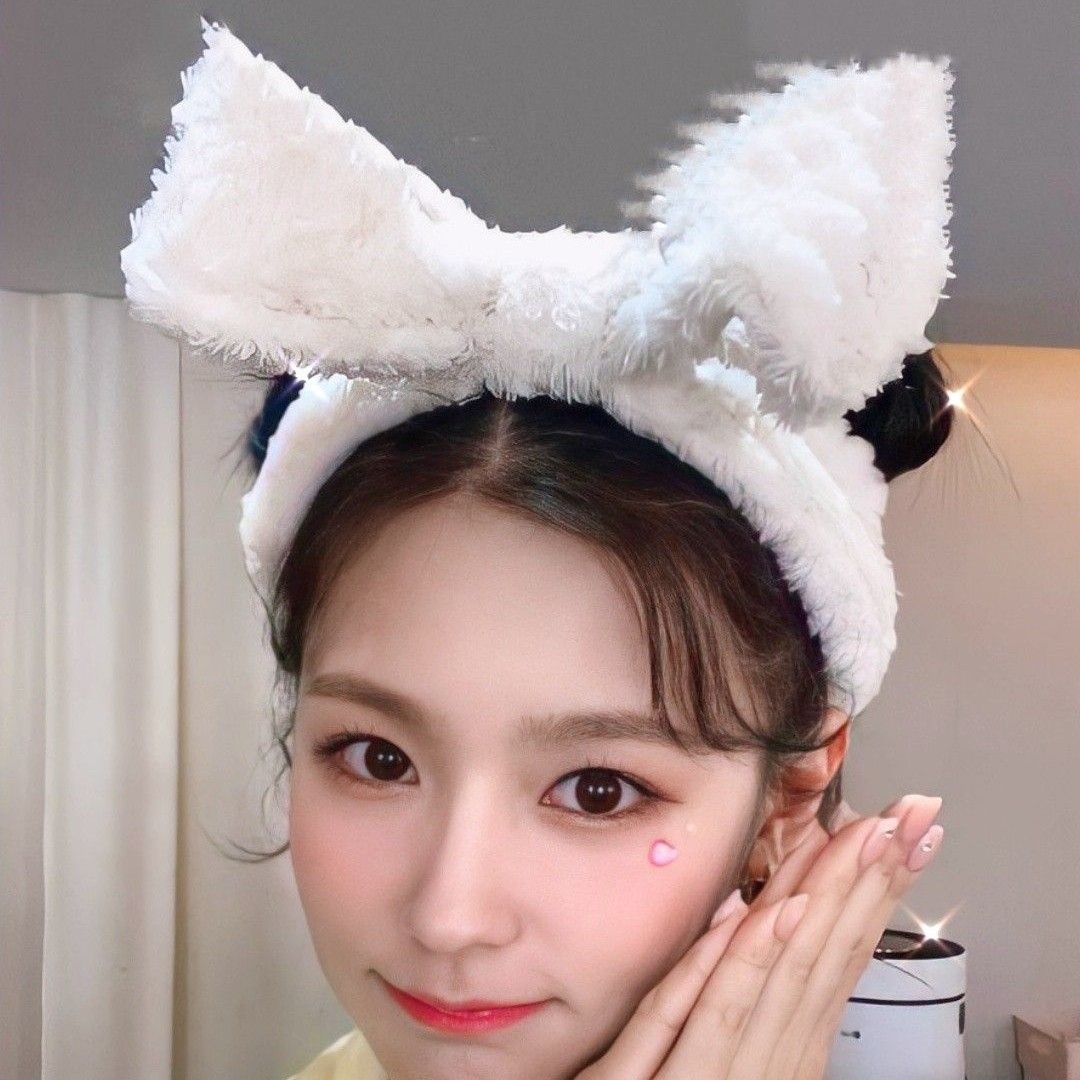 Behind-the-scenes cut of i-dle