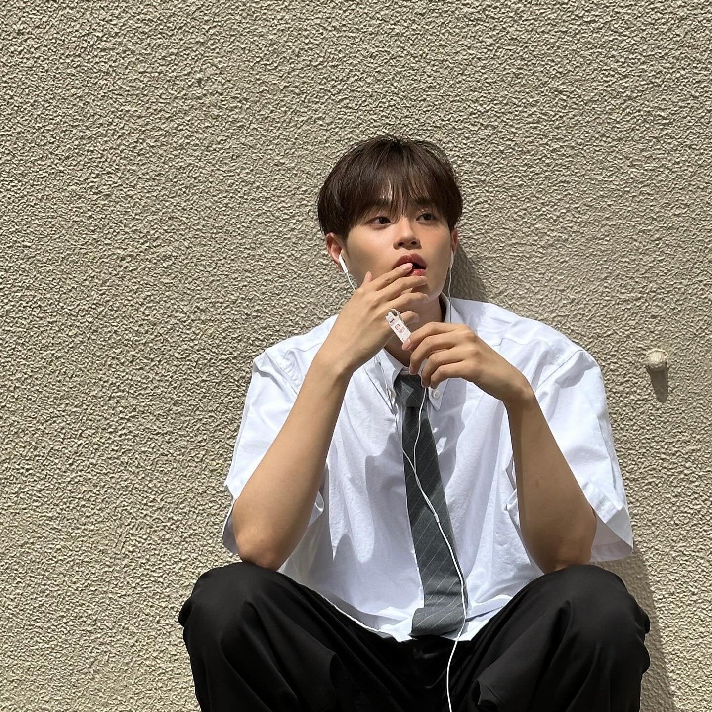 이대휘 (AB6IX)의 비하인드 컷