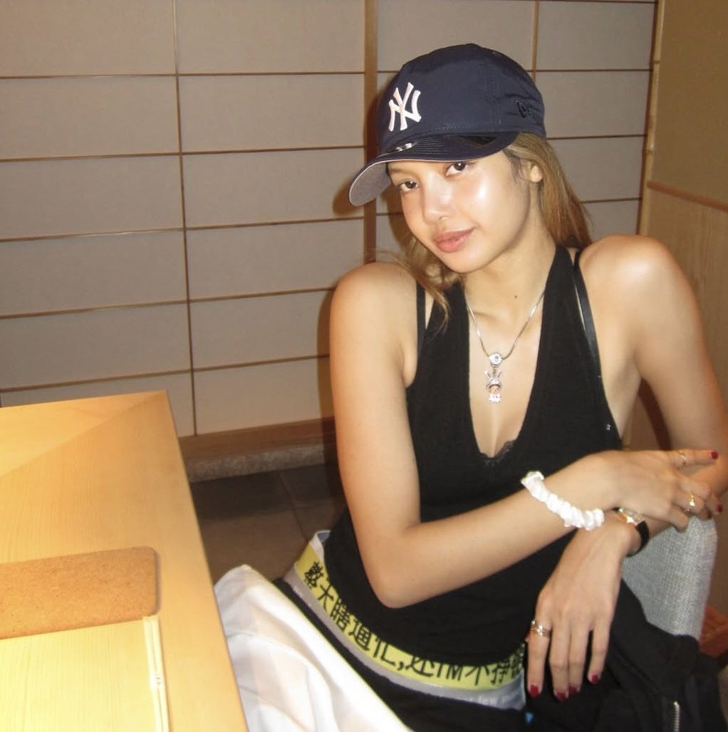 Recent activity shot of Lisa (BLACKPINK)