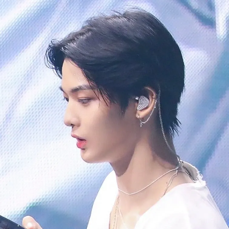 Latest photo of Bae Jinyoung