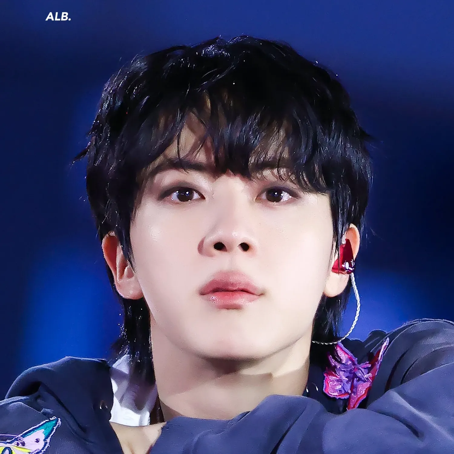 진 (방탄소년단)의 비하인드 컷