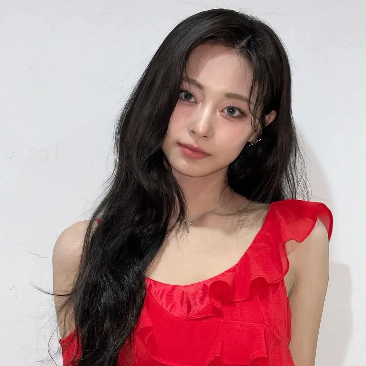 Momen yang diabadikan oleh penggemar Tzuyu (TWICE)