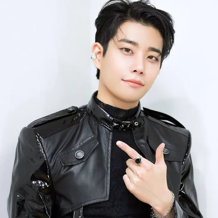 Latest photo of MJ (ASTRO)