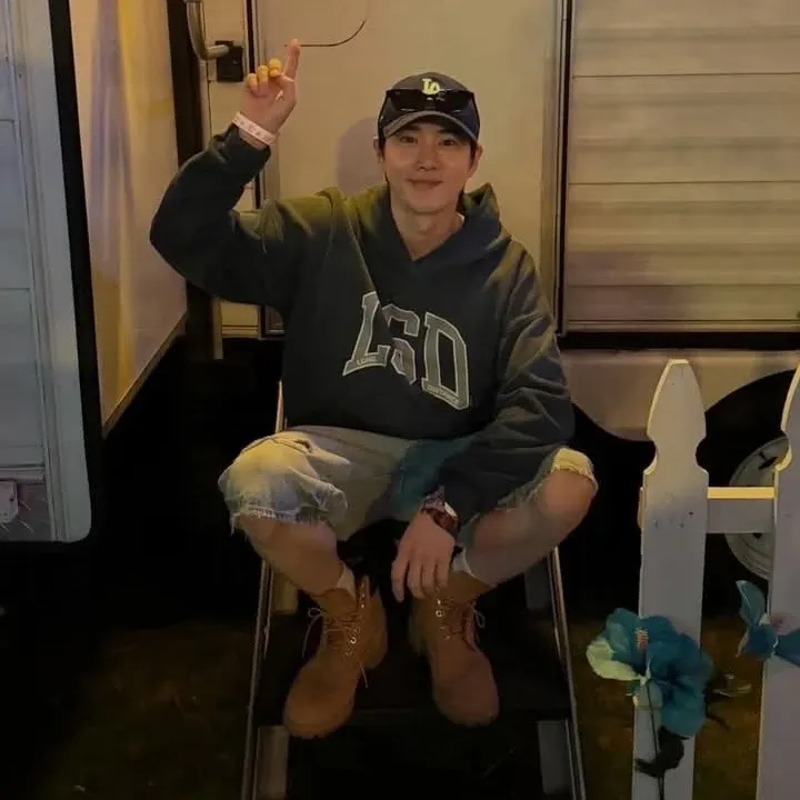 Foto aktivitas terbaru EXO