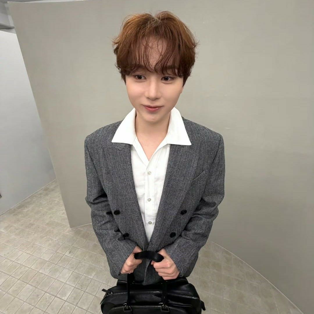 Foto terbaru Seungkwan (SEVENTEEN)