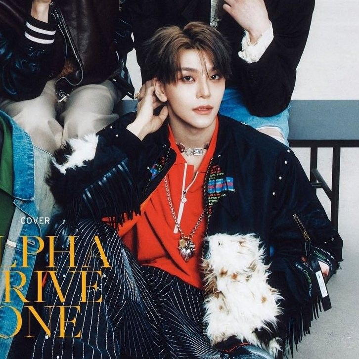 Behind-the-scenes cut of He Xinlong (ALPHA DRIVE ONE)