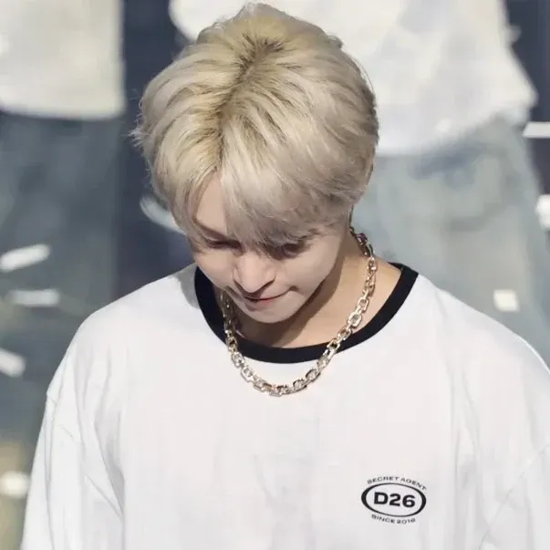 도영 (NCT 127) 최근 활동샷