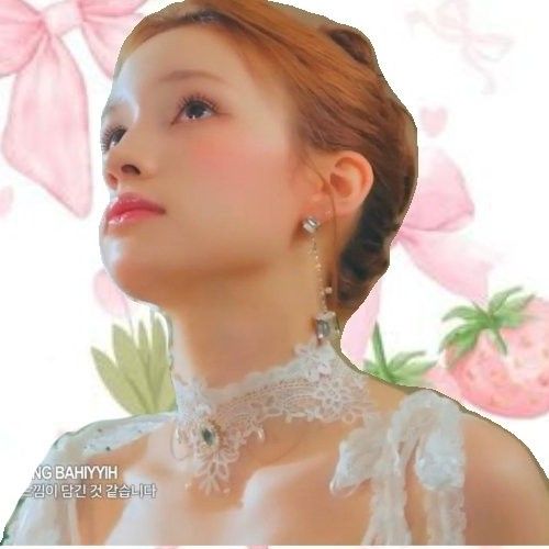 Behind-the-scenes cut of Huening Bahiyyih (Kep1er)