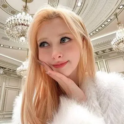 Foto aktivitas terbaru Gabi (Blackswan)