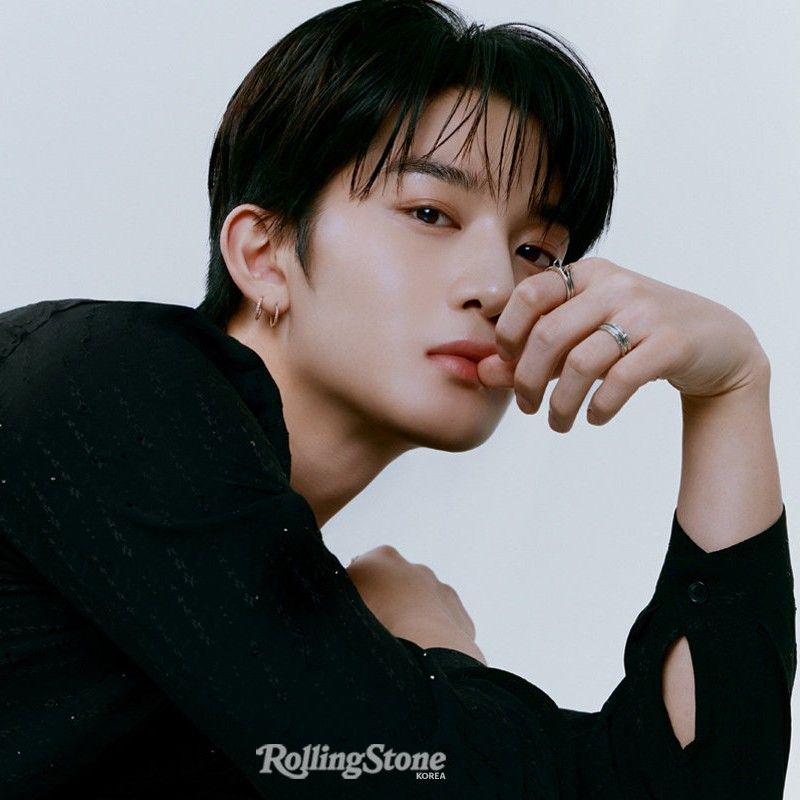 Behind-the-scenes cut of Bae Jinyoung