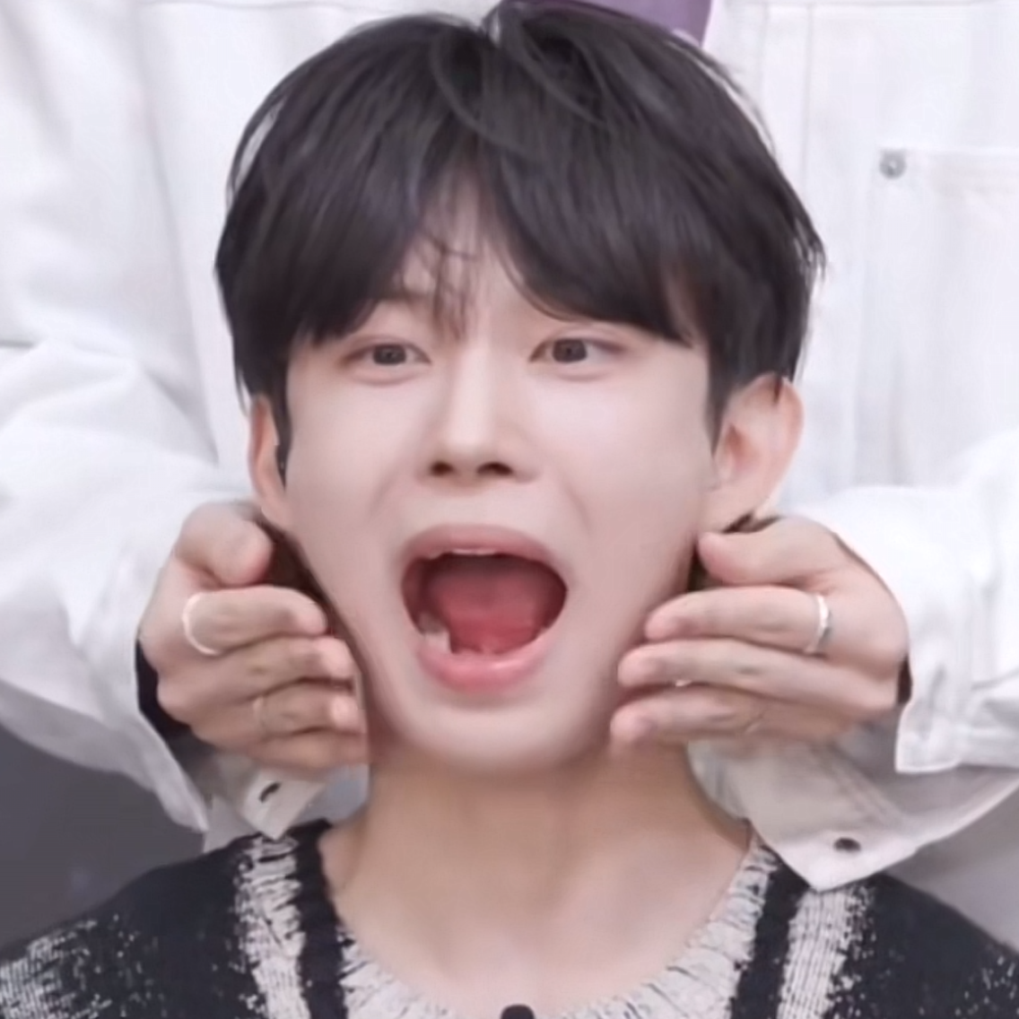 Recent activity shot of Kim Geonwoo (ALPHA DRIVE ONE)