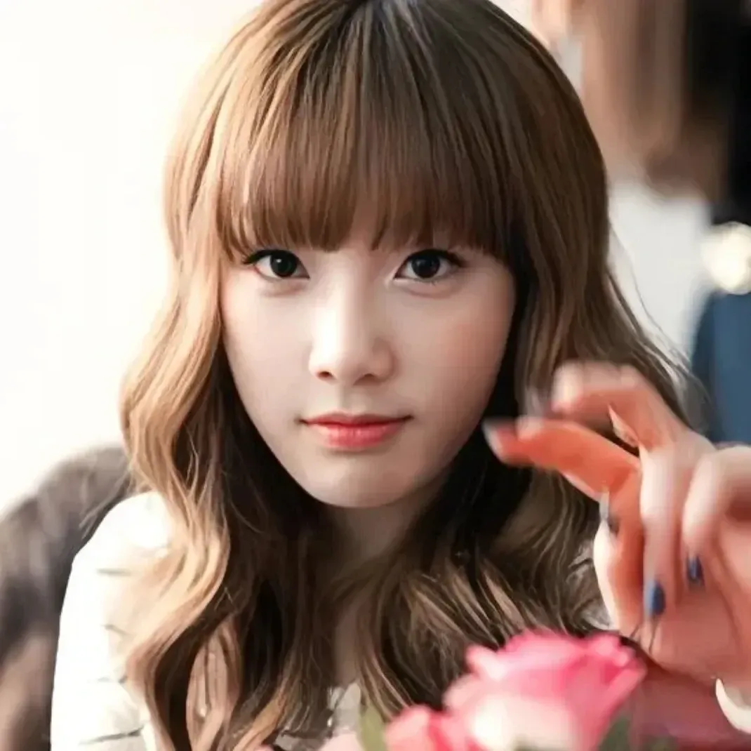 Recent activity shot of Taeyeon (Girls' Generation)