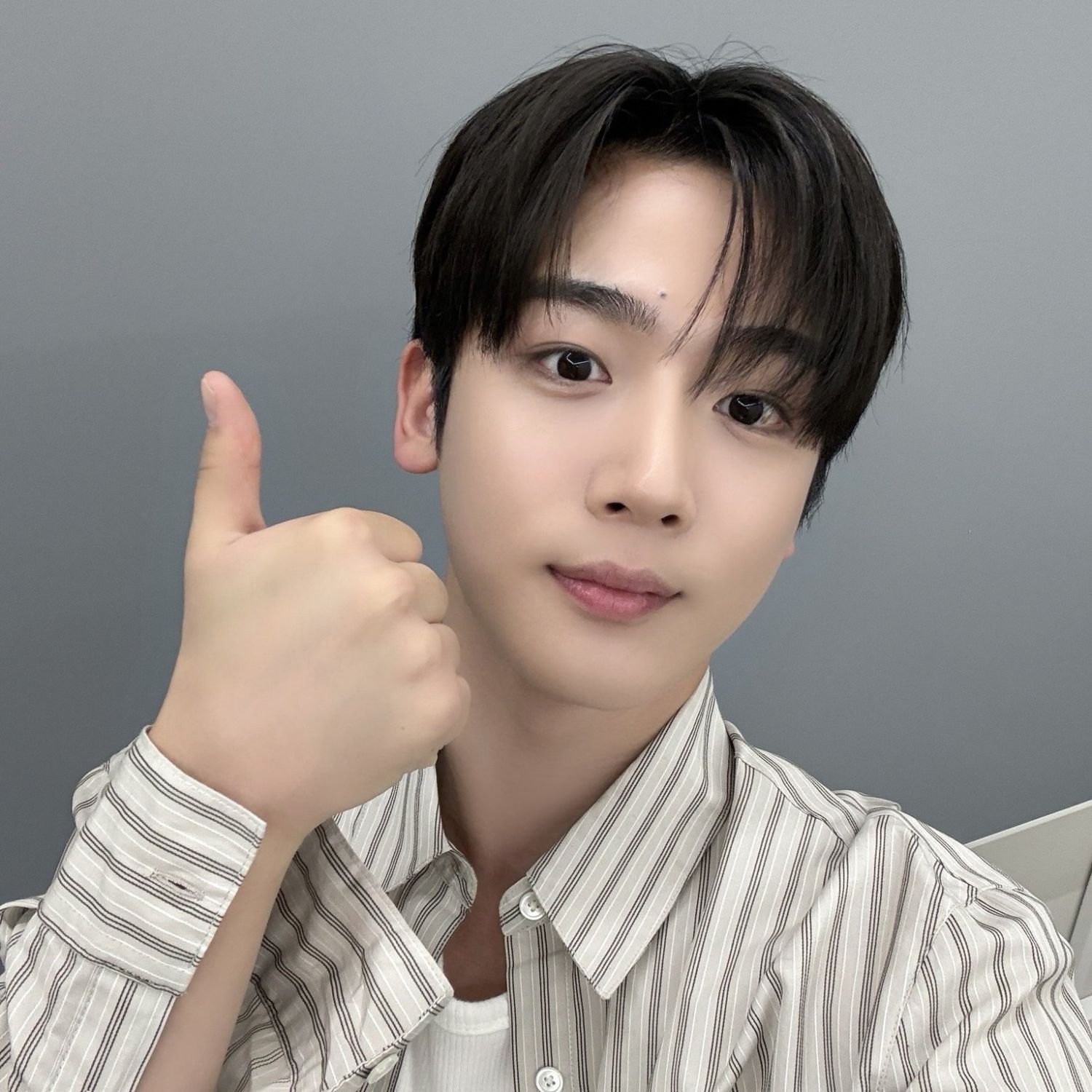 A moment captured by Kim Yohan (WEi)'s fan