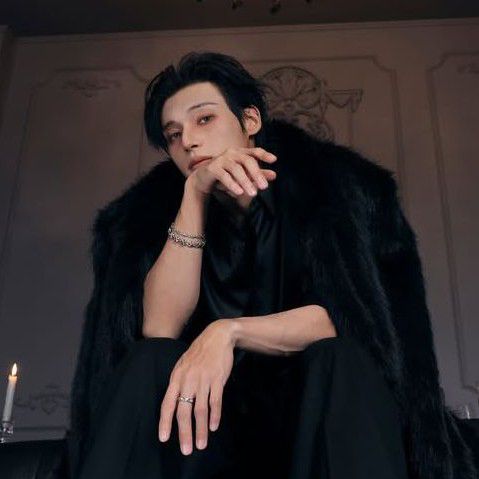 Behind-the-scenes cut of Wooyoung (ATEEZ)