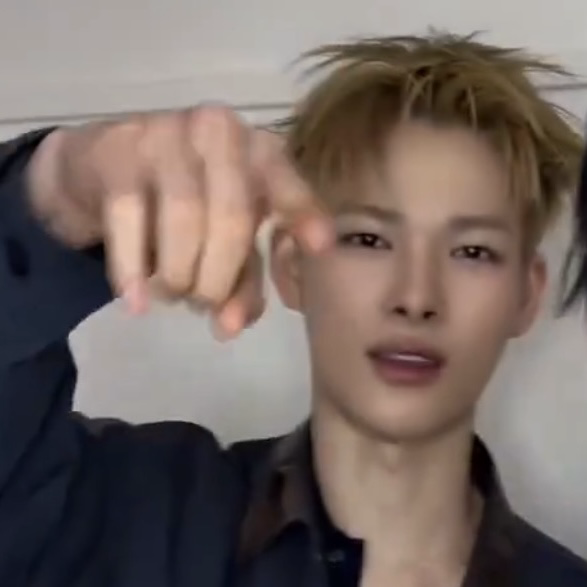 니키 (ENHYPEN)의 비하인드 컷