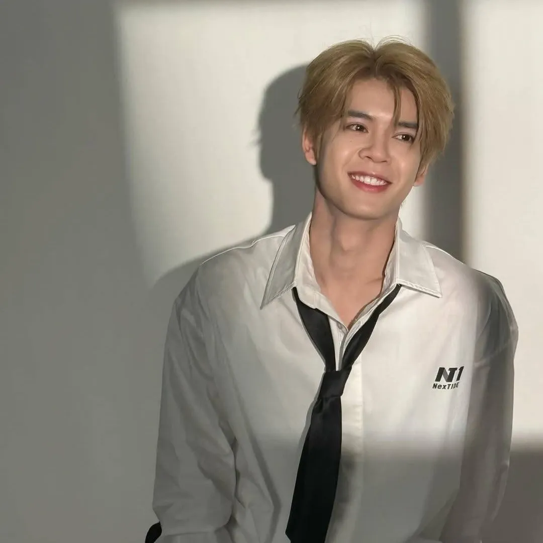 佑瀧 (NexT1DE)的最新照片