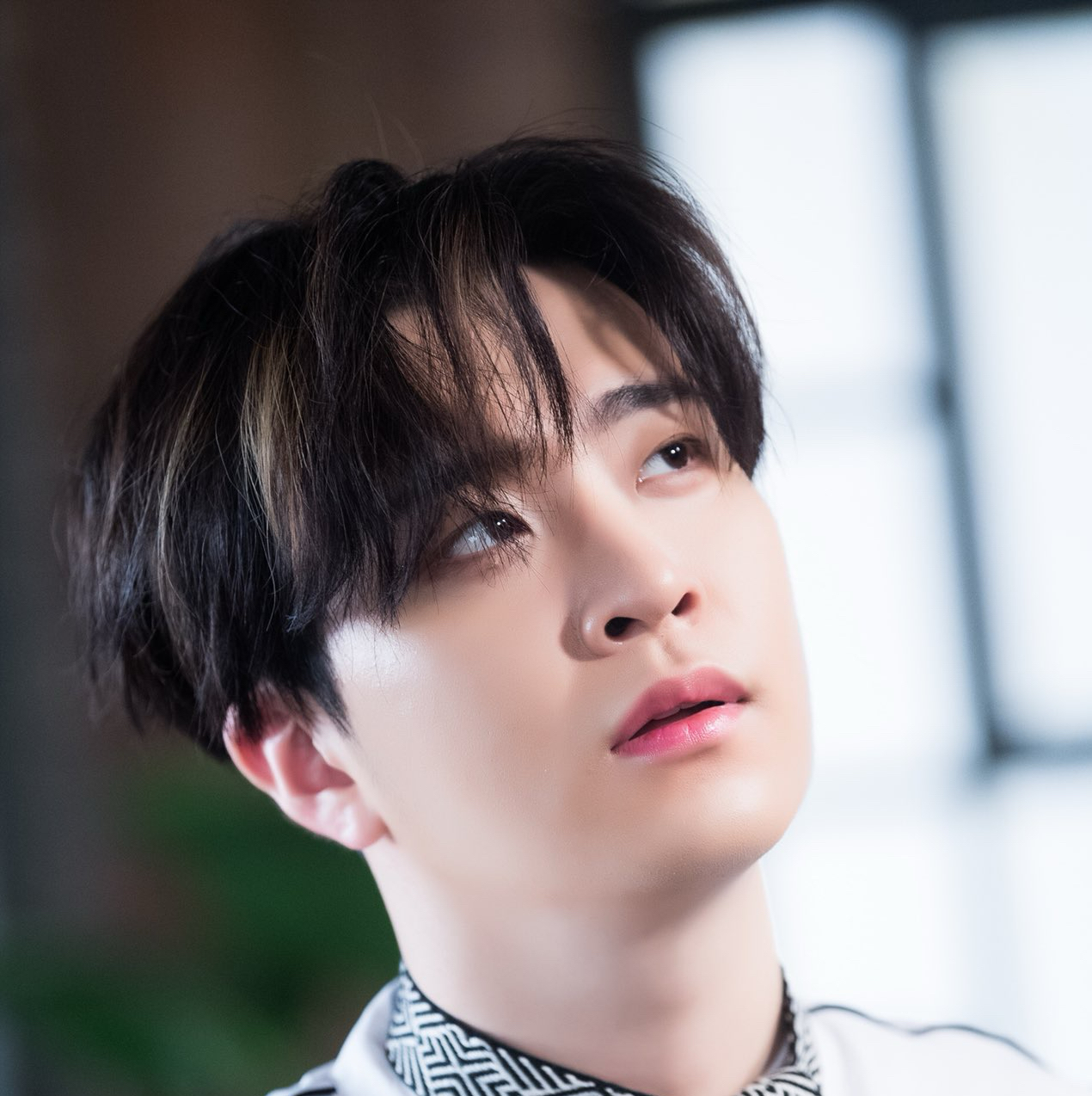 Behind-the-scenes cut of Youngjae (GOT7)