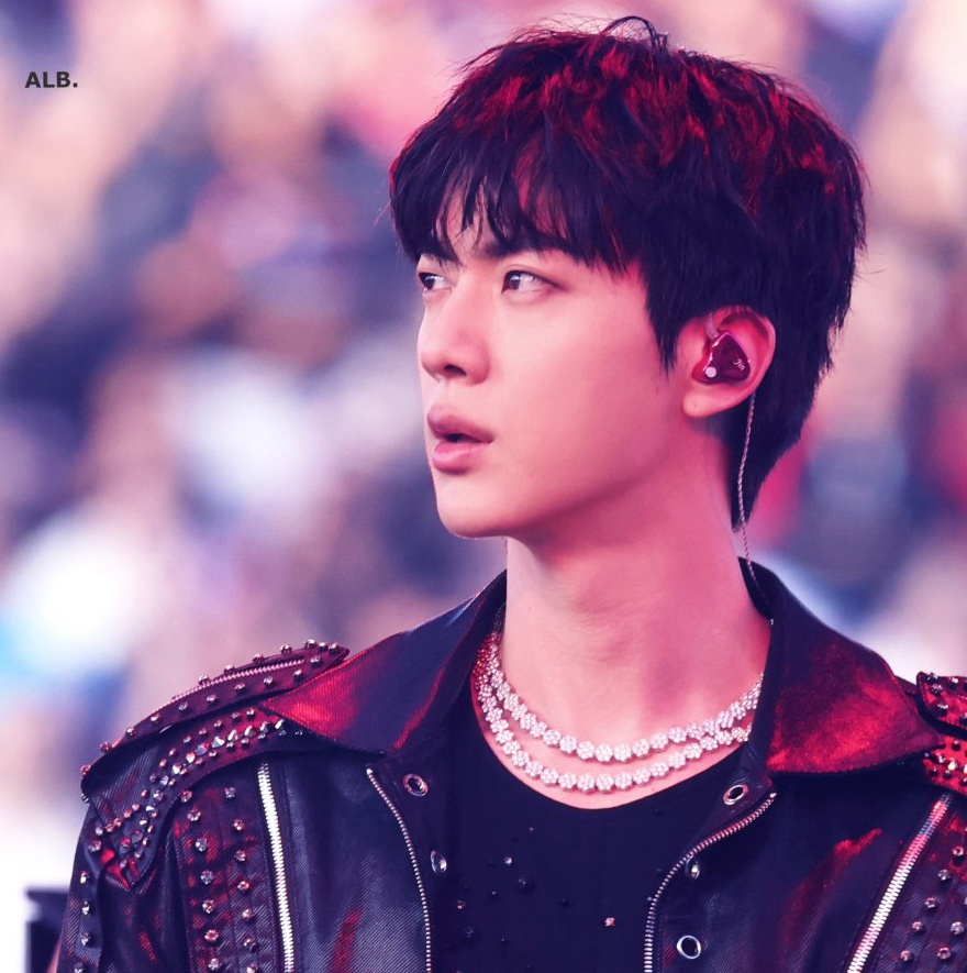 Foto terbaru Jin (BTS)