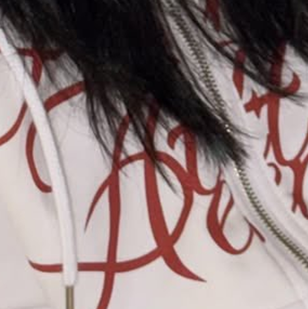 Recent activity shot of Go Won (Loossemble)