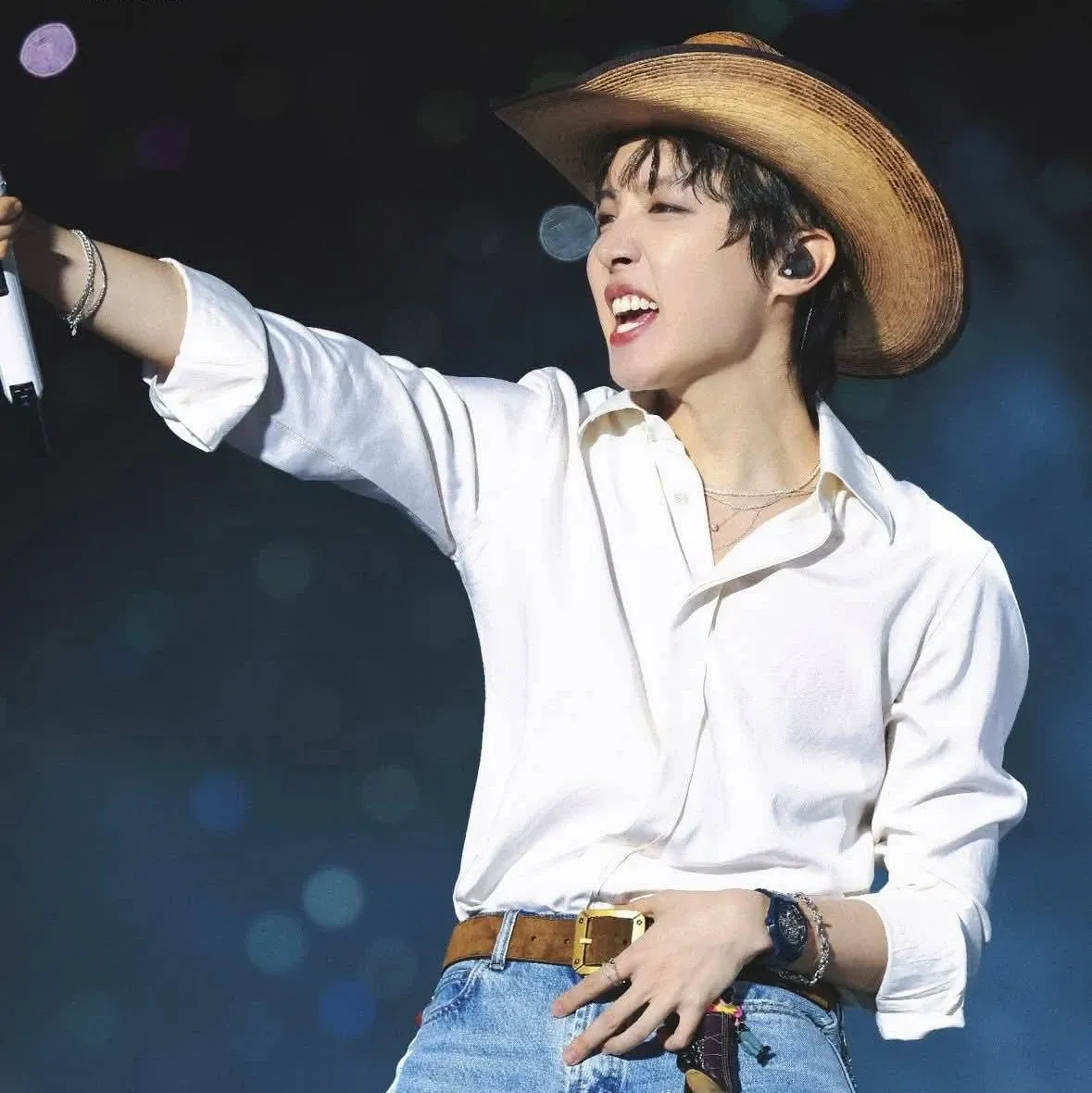 Potret di balik layar j-hope (BTS)
