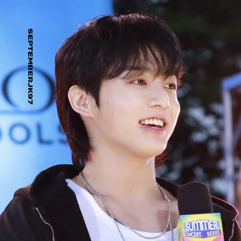 Latest photo of Jungkook (BTS)